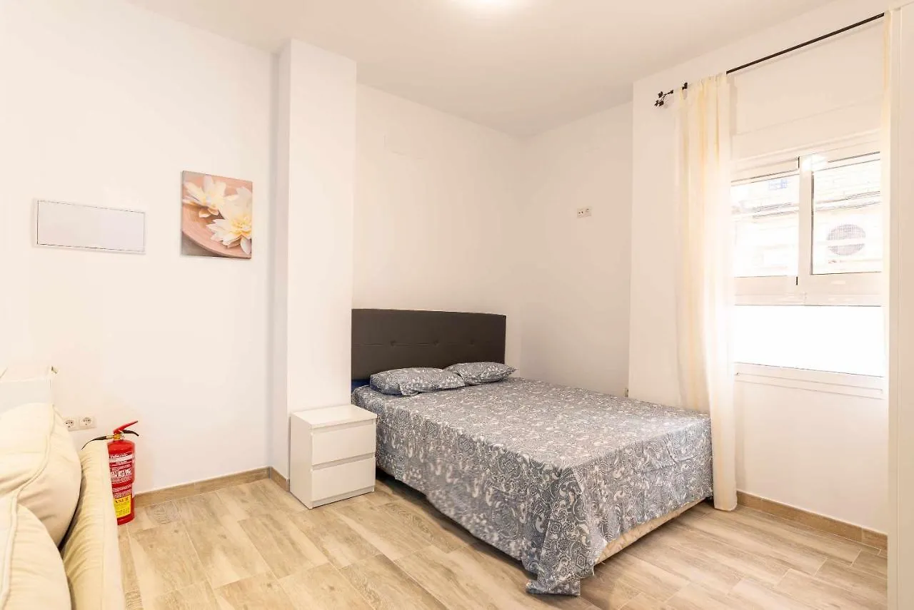 Vialia Suites Cinema Málaga Apartamento